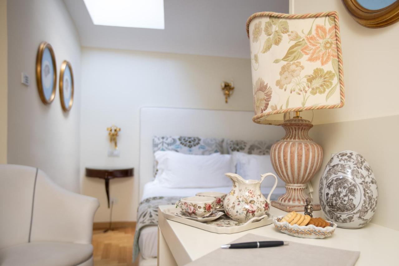 Palazzo Marziale Hotel Sorrento Bagian luar foto