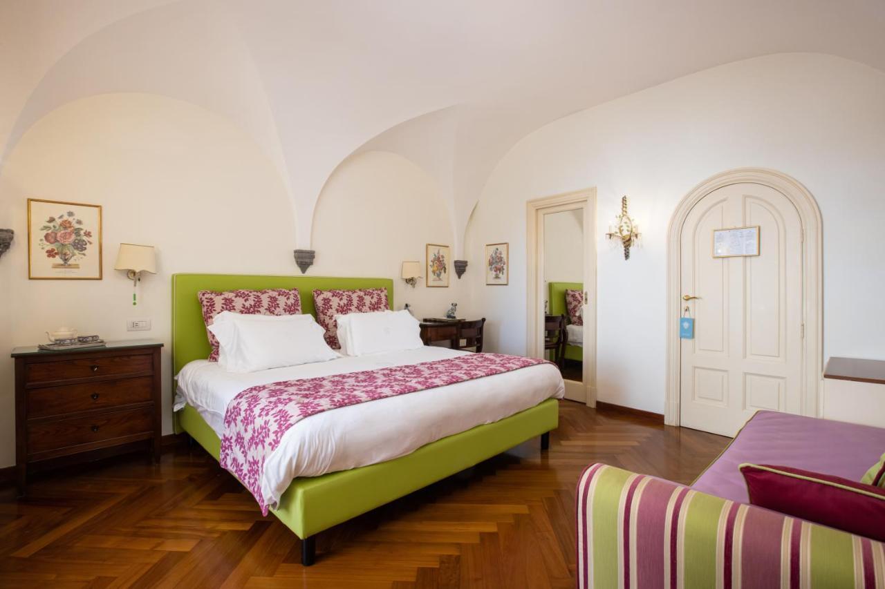 Palazzo Marziale Hotel Sorrento Bagian luar foto