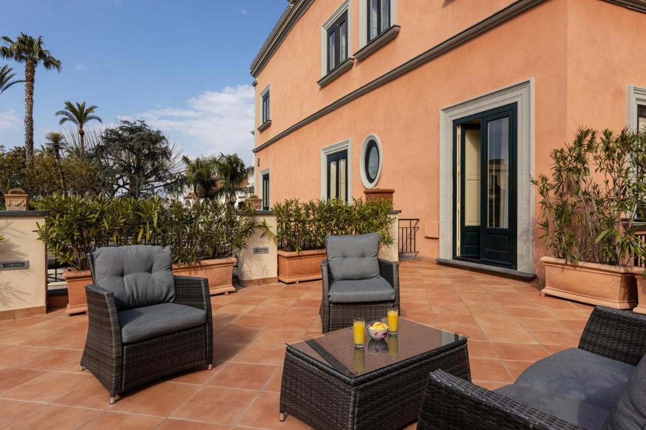 Palazzo Marziale Hotel Sorrento Bagian luar foto